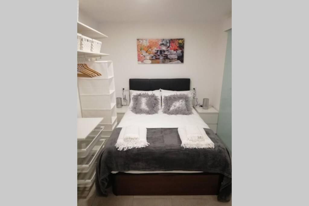 Appartamento M1 Cool Loft 1 Min Walk To Metro 15 Min Center By Metro Esplugues de Llobregat Esterno foto